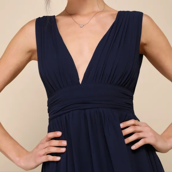 NWOT LULU'S NAVY BLUE MAXI DRESS MEDIUM - Picture 3 of 6
